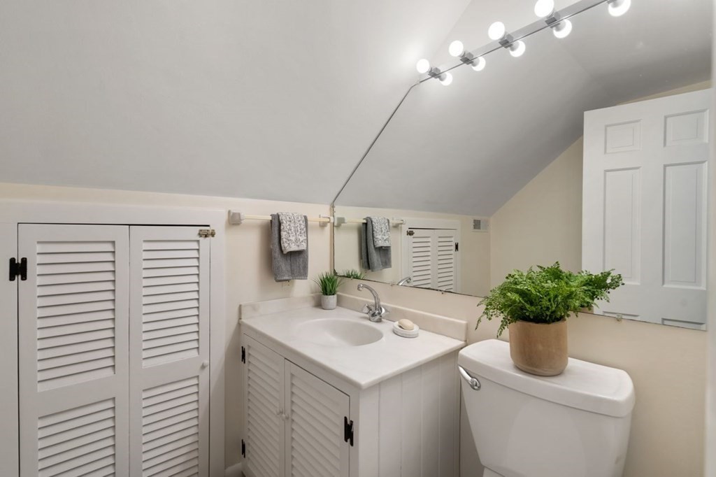 125 Stock Farm Road Sudbury, MA 01776 - Photo 24 of 42 Gallery Image 24