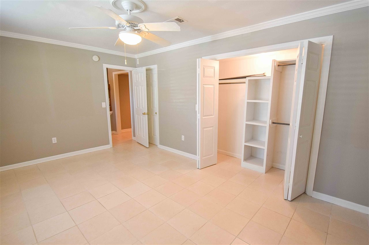 1429 Roxbury Court Jackson, MS 39211 - Photo 8 of 29 Photo 8