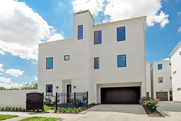 $7,500 | 1632 Potomac Drive, Houston, TX 77057