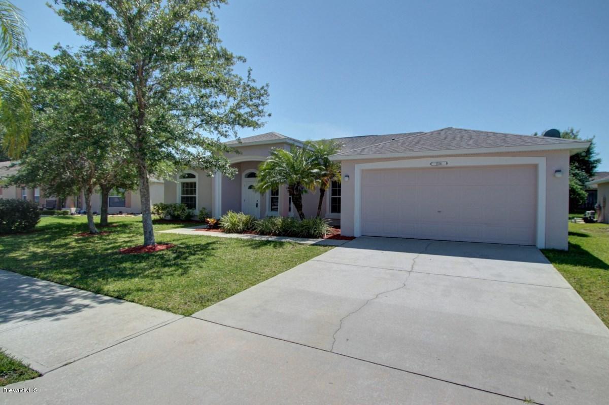 1554 Knoll Ridge Drive Melbourne, FL 32940 - Photo 1 of 25 IMG_2802_3_4_fused