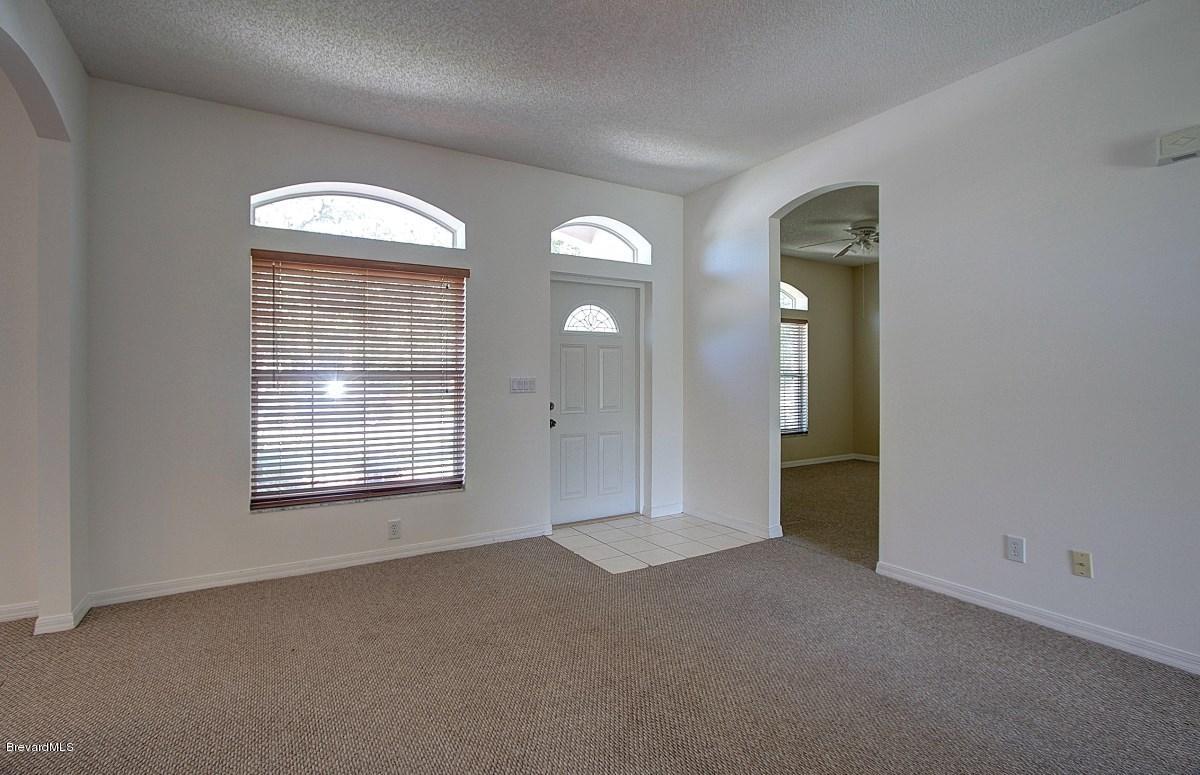 1554 Knoll Ridge Drive Melbourne, FL 32940 - Photo 2 of 25 IMG_2808_09_10_fused