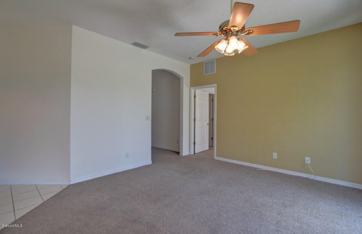 1554 Knoll Ridge Drive Melbourne, FL 32940 - Photo 11 of 25 IMG_2841_2_3_fused