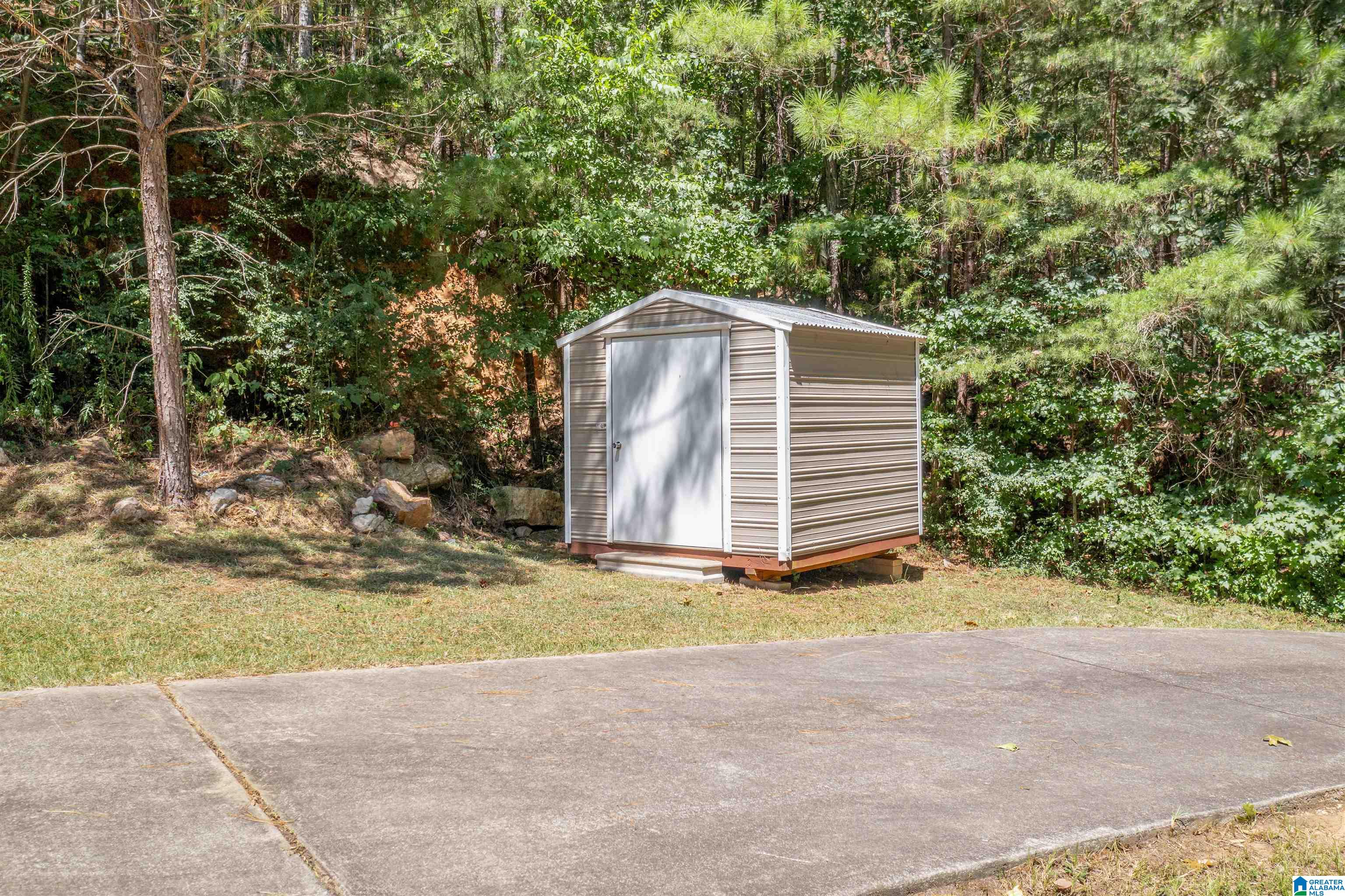 314 Oak Ridge Lane Piedmont, AL 36272 - Photo 27 of 37