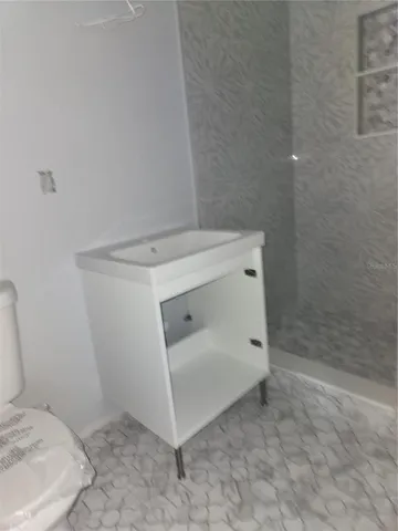 $5,100 | 4119 West Nassau Street, Tampa, FL 33607