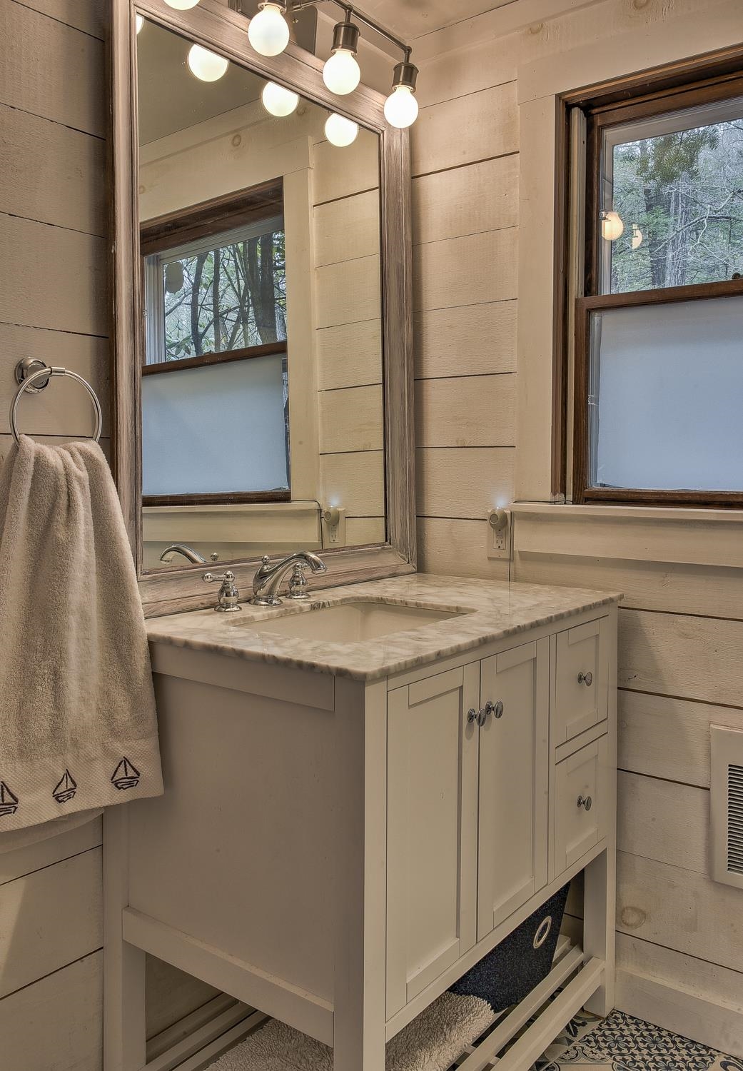 70 South Shore Road Chesterfield, NH 03462 - Photo 24 of 40