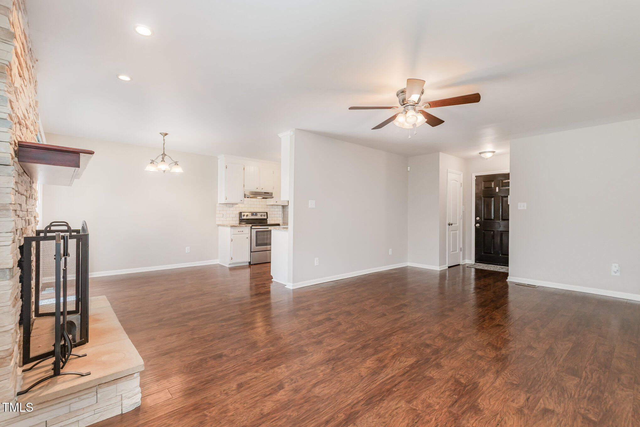 3205 Banks Road Raleigh, NC 27603 - Photo 8 of 26 08