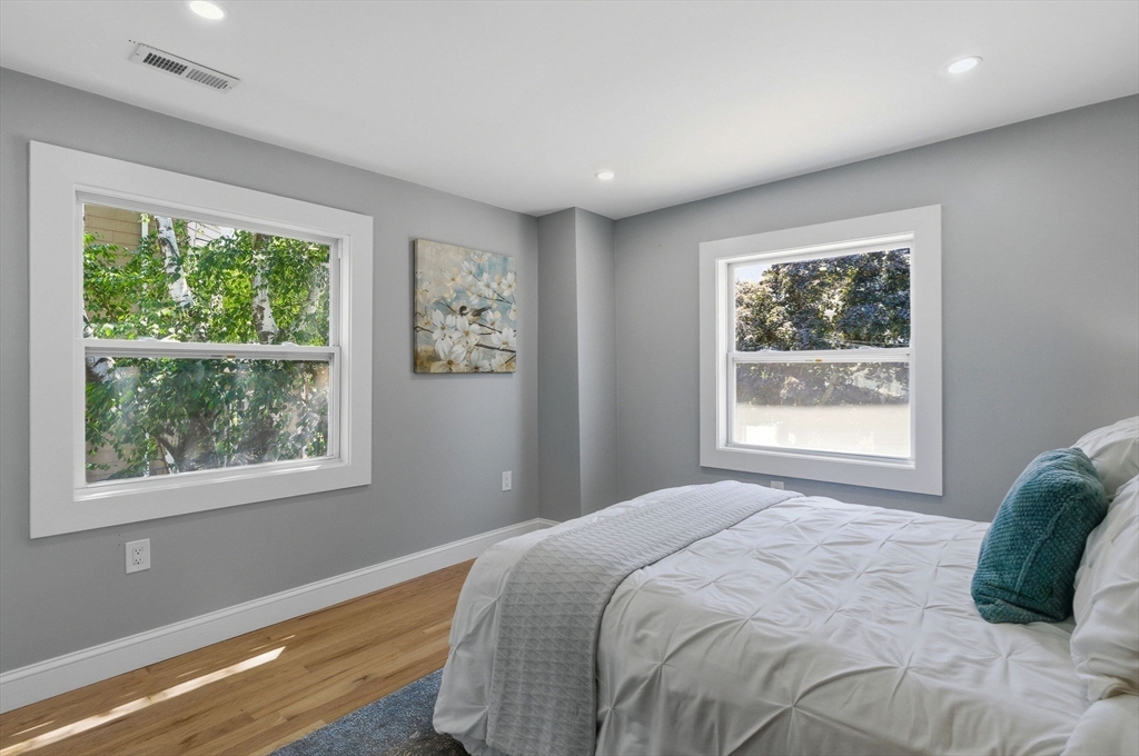 8 Linden Road, Unit 1 Melrose, MA 02176 - Photo 21 of 35