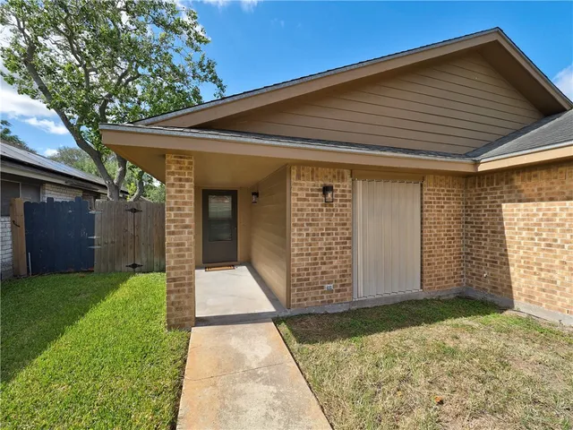 $252,500 | 4621 Sierra Blanca Boulevard, Corpus Christi, TX 78413