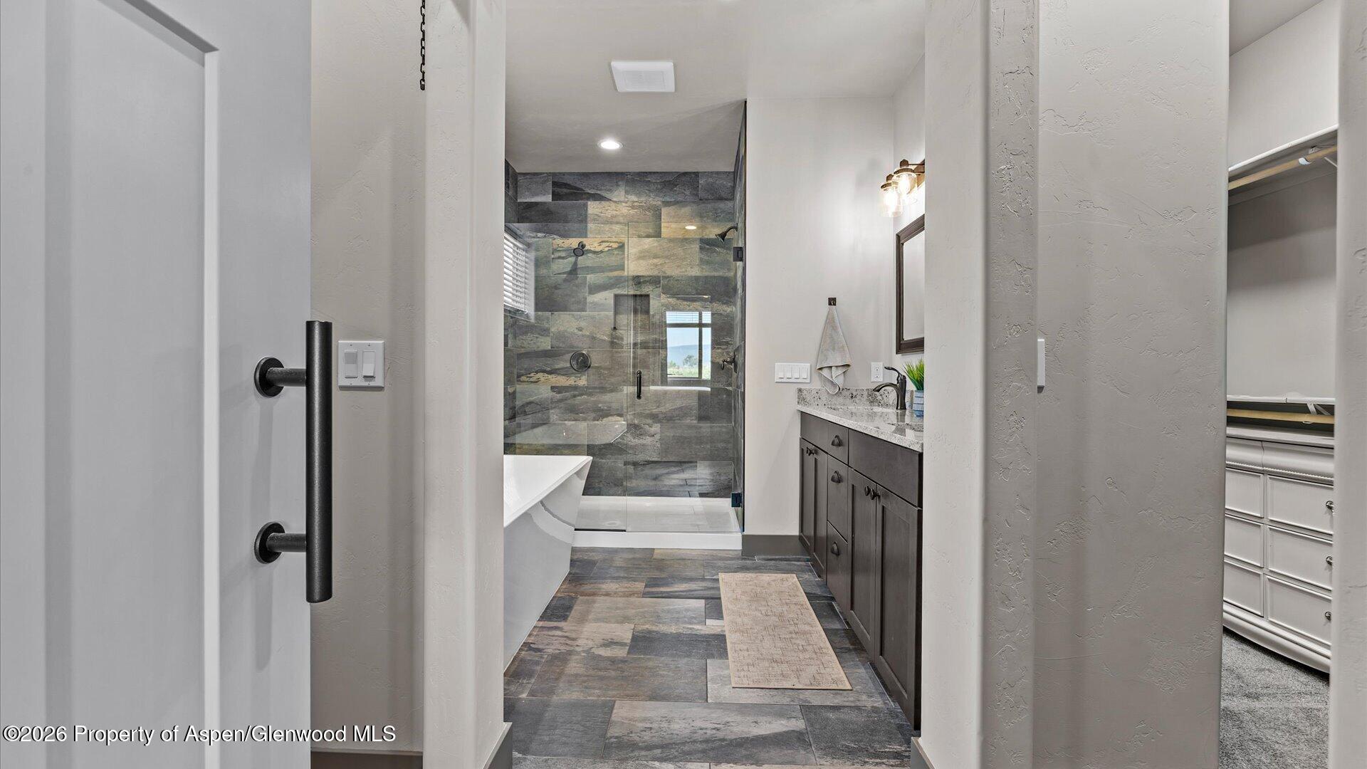 40 Eagle Ridge Drive Parachute, CO 81635 - Photo 13 of 28 15-40 Eagle Ridge Drive-15