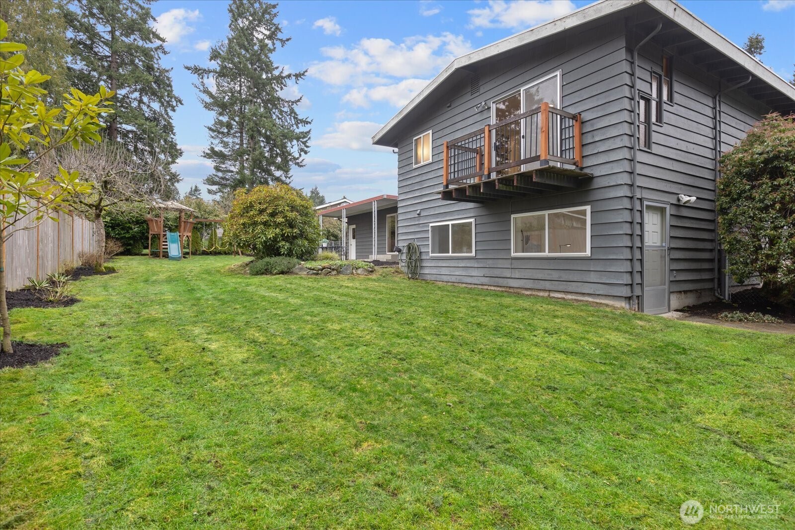 7718 204th Place Southwest Edmonds, WA 98026 - Photo 32 of 37