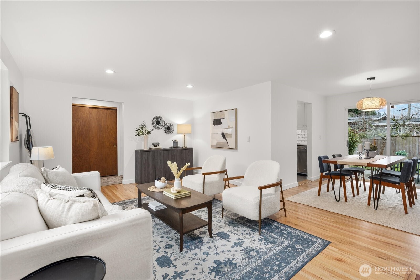 7718 204th Place Southwest Edmonds, WA 98026 - Photo 6 of 37