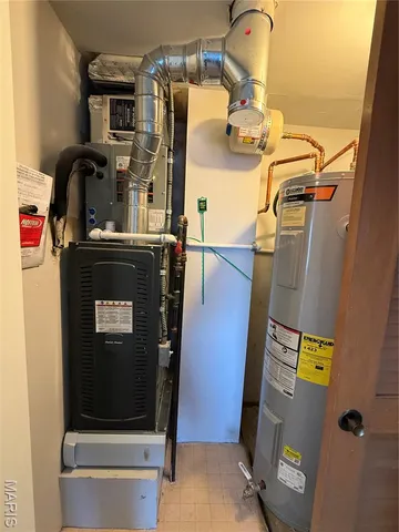 $1,500 | 4334 Arrow Tree Drive, Unit L, St. Louis, MO 63128