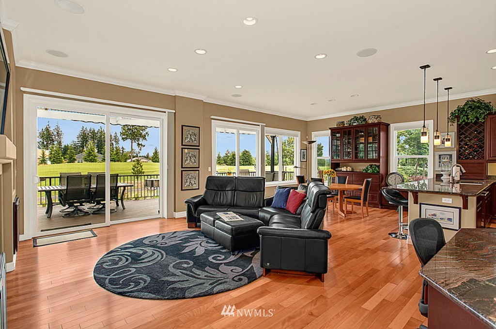 23808 Northeast Adair Road Redmond, WA 98053 - Photo 11 of 25