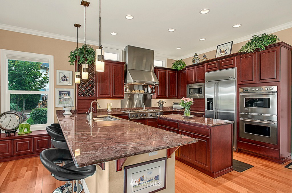 23808 Northeast Adair Road Redmond, WA 98053 - Photo 13 of 25