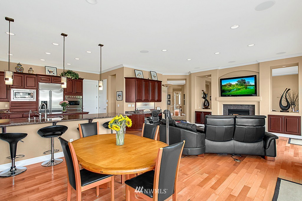 23808 Northeast Adair Road Redmond, WA 98053 - Photo 18 of 25