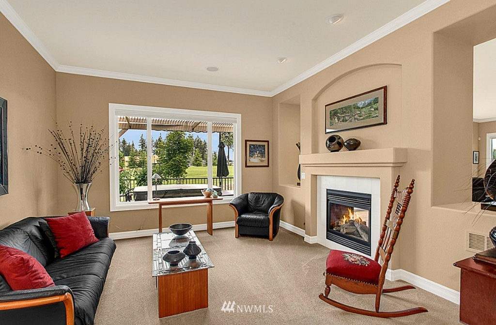 23808 Northeast Adair Road Redmond, WA 98053 - Photo 4 of 25