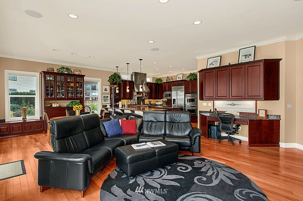 23808 Northeast Adair Road Redmond, WA 98053 - Photo 10 of 25