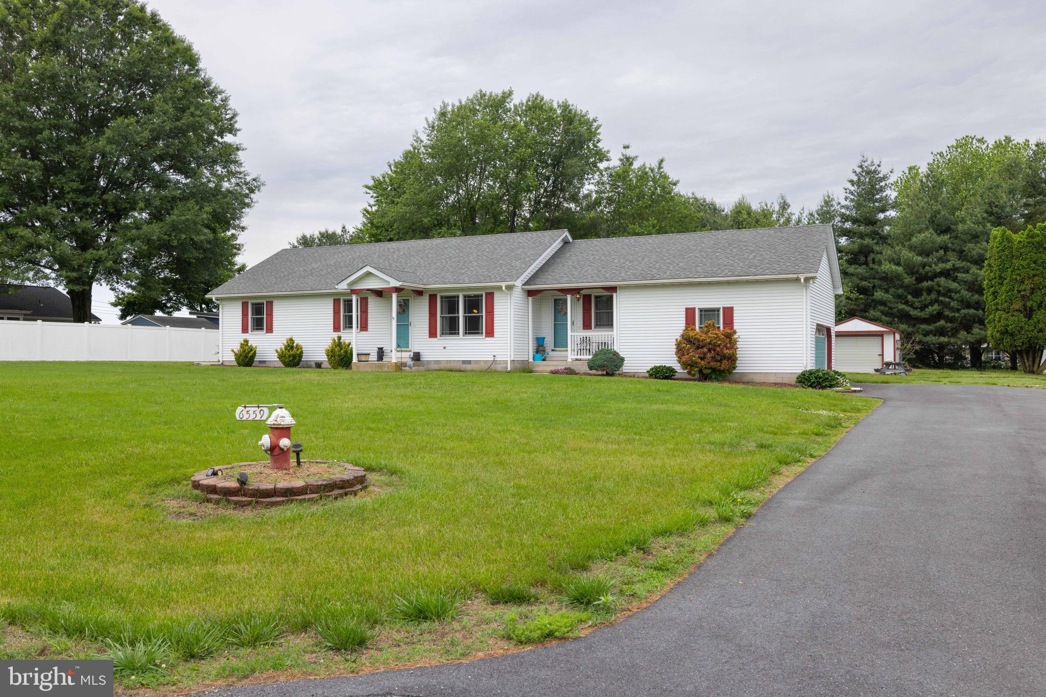 6559 Pearsons Corner Road Dover, DE 19904 - Photo 1 of 35