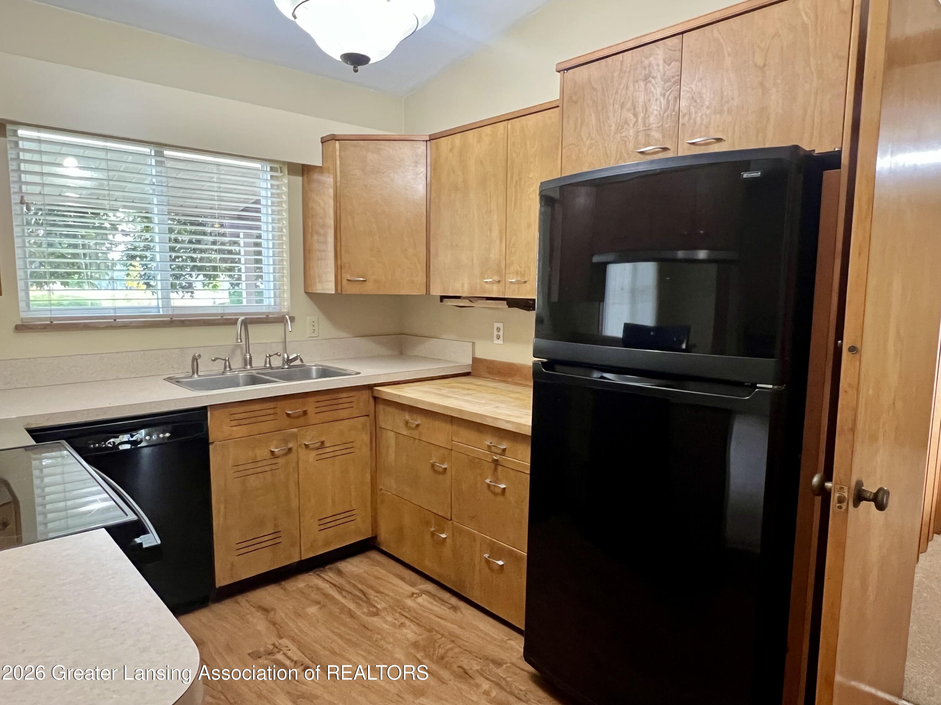 3020 Aurelius Road Onondaga, MI 49264 - Photo 8 of 55 Kitchen