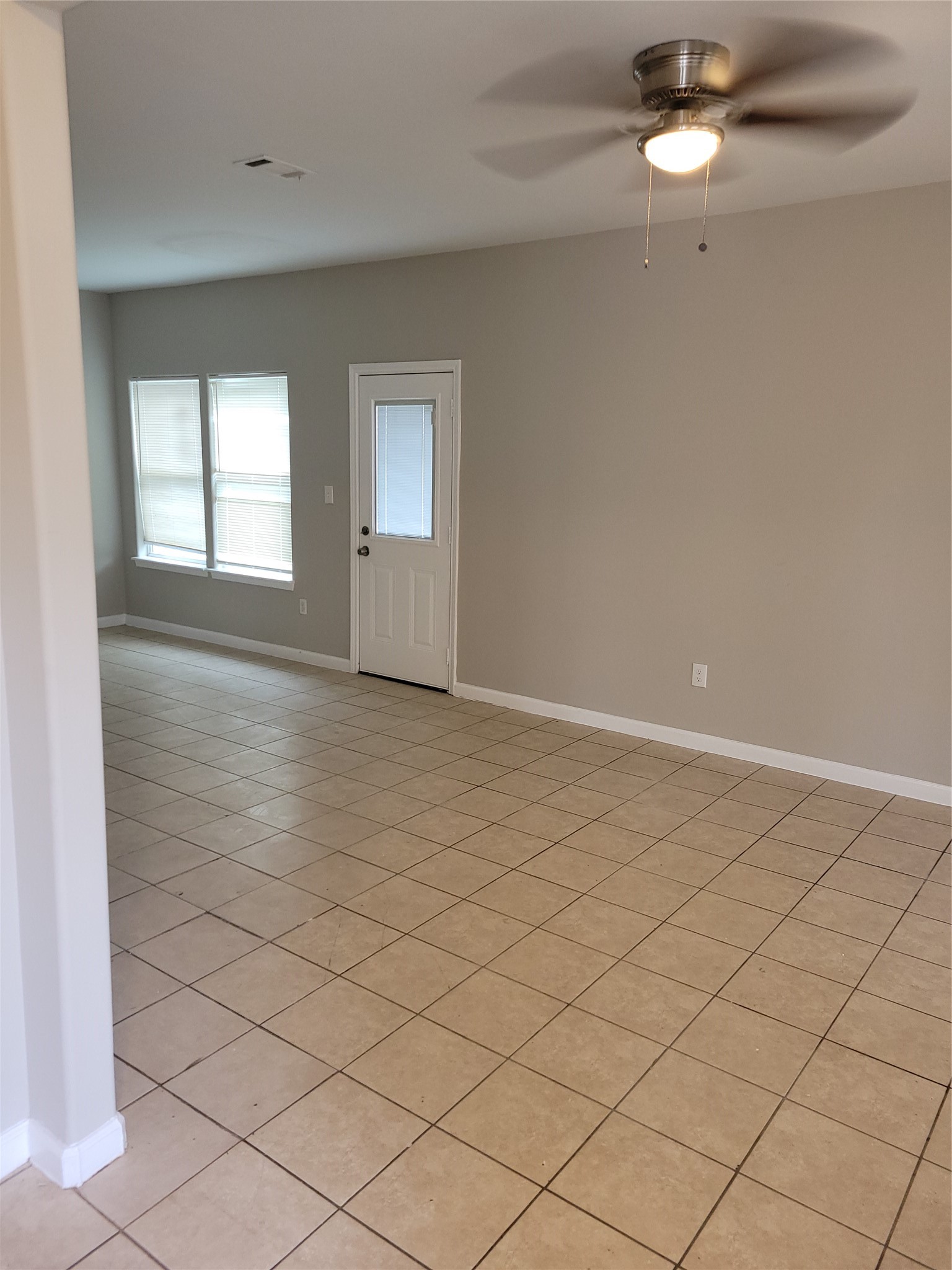 8320 Madera Road, Unit B Houston, TX 77078 - Photo 3 of 20