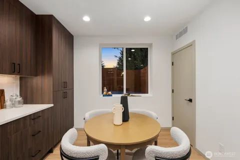 $675,000 | 5923 32nd Avenue Southwest, Seattle, WA 98126