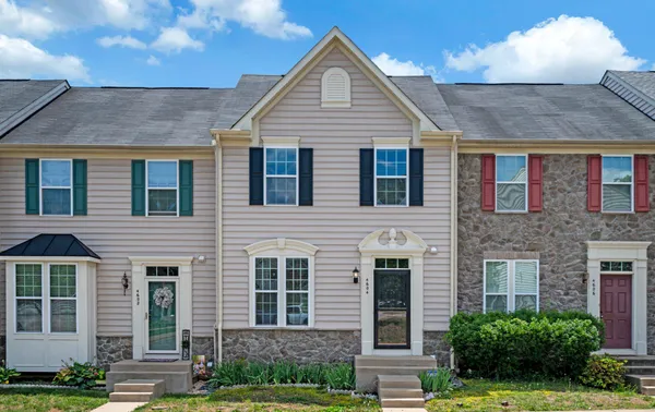 $2,650 | 4604 Alliance Way, Fredericksburg, VA 22408