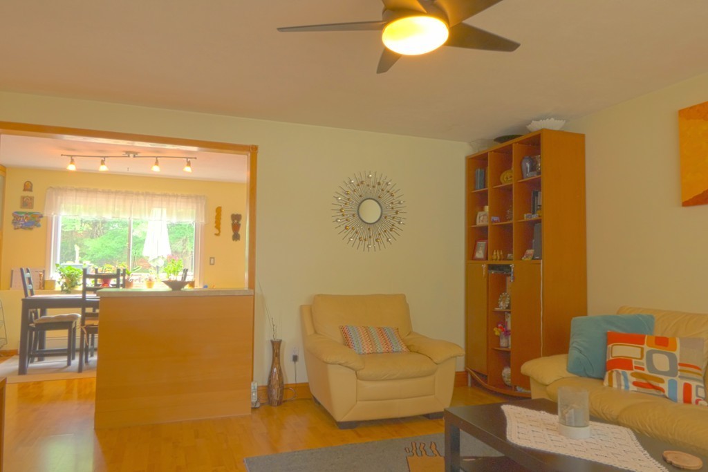 34 Montbatten Road, Unit L Billerica, MA 01821 - Photo 10 of 18 a living room with furniture