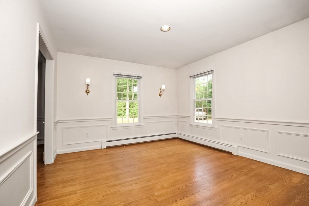 50 Holly Road Marion, MA 02738 - Photo 12 of 36