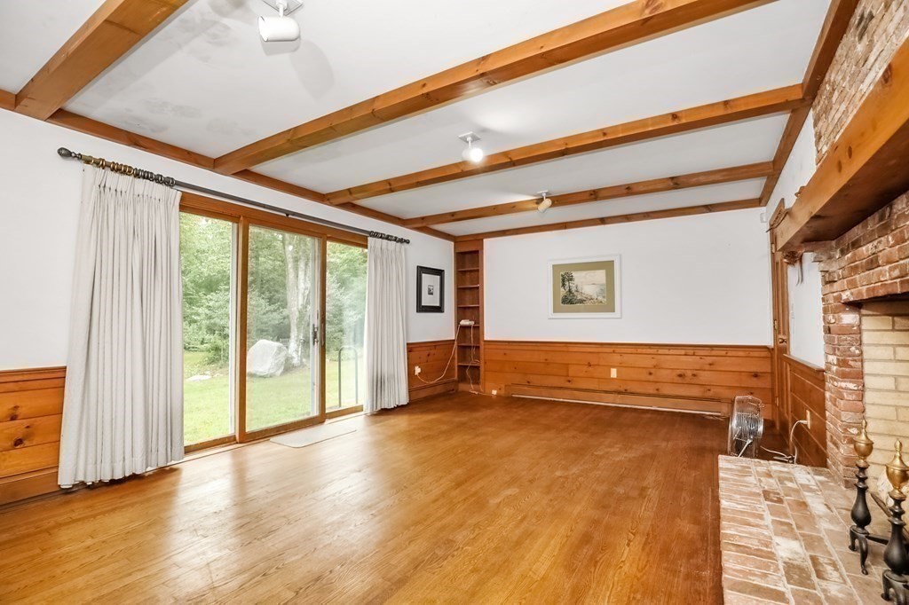 50 Holly Road Marion, MA 02738 - Photo 8 of 36