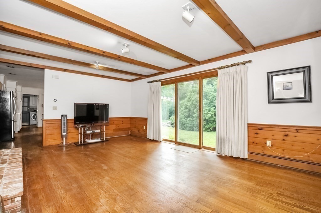 50 Holly Road Marion, MA 02738 - Photo 10 of 36