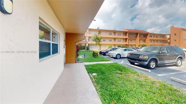 $179,900 | 8846 West McNab Road, Unit 106, Tamarac, FL 33321