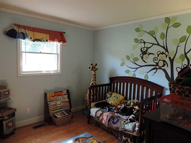 11535 North Division Road Fountaintown, IN 46130 - Photo 16 of 18