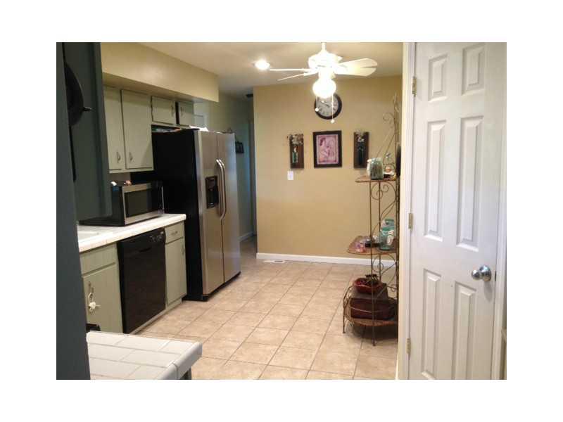 11535 North Division Road Fountaintown, IN 46130 - Photo 10 of 18