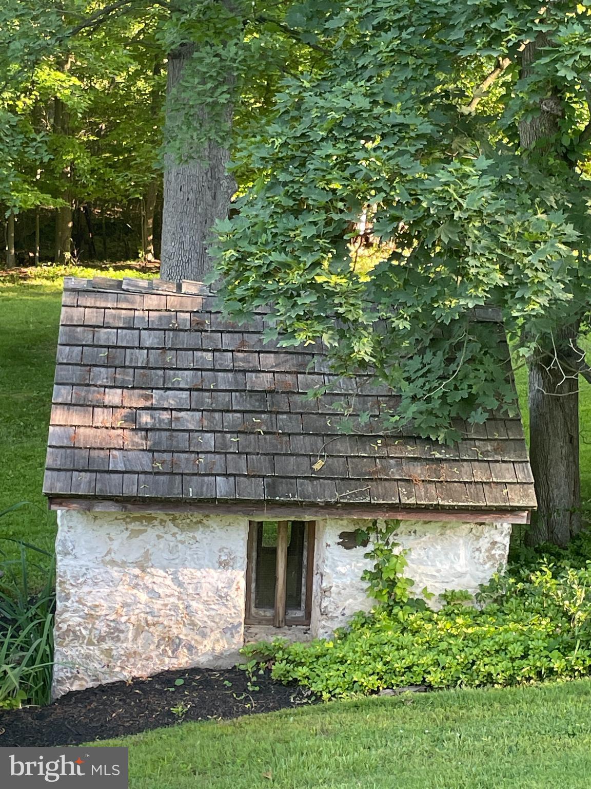 1 Lapp Road Malvern, PA 19355 - Photo 45 of 55 Charming Springhouse
