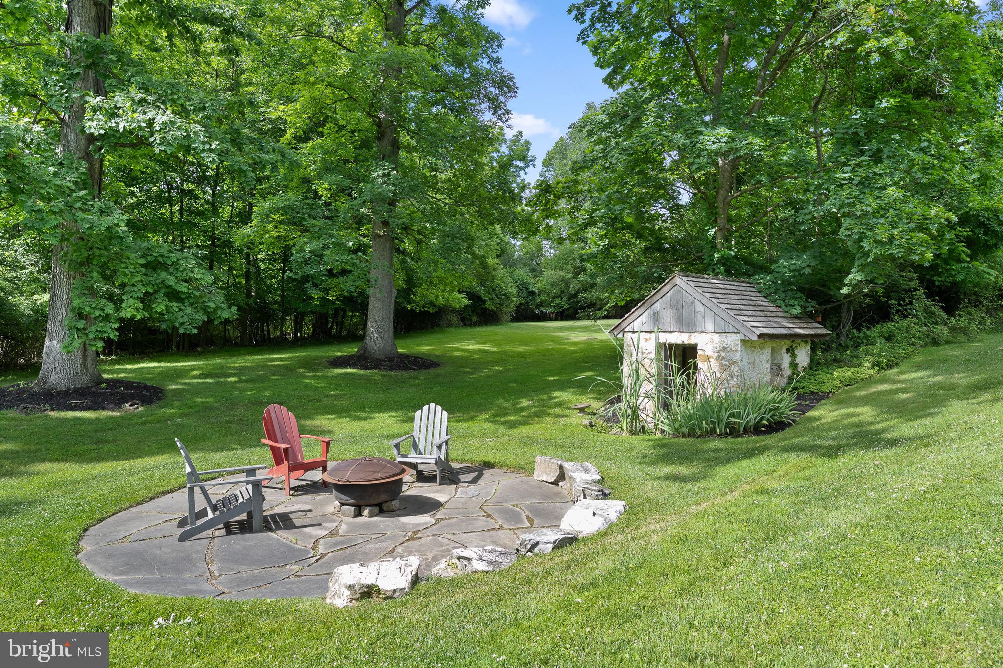 1 Lapp Road Malvern, PA 19355 - Photo 5 of 55 Enjoy the Firepit Throughout the Seasons