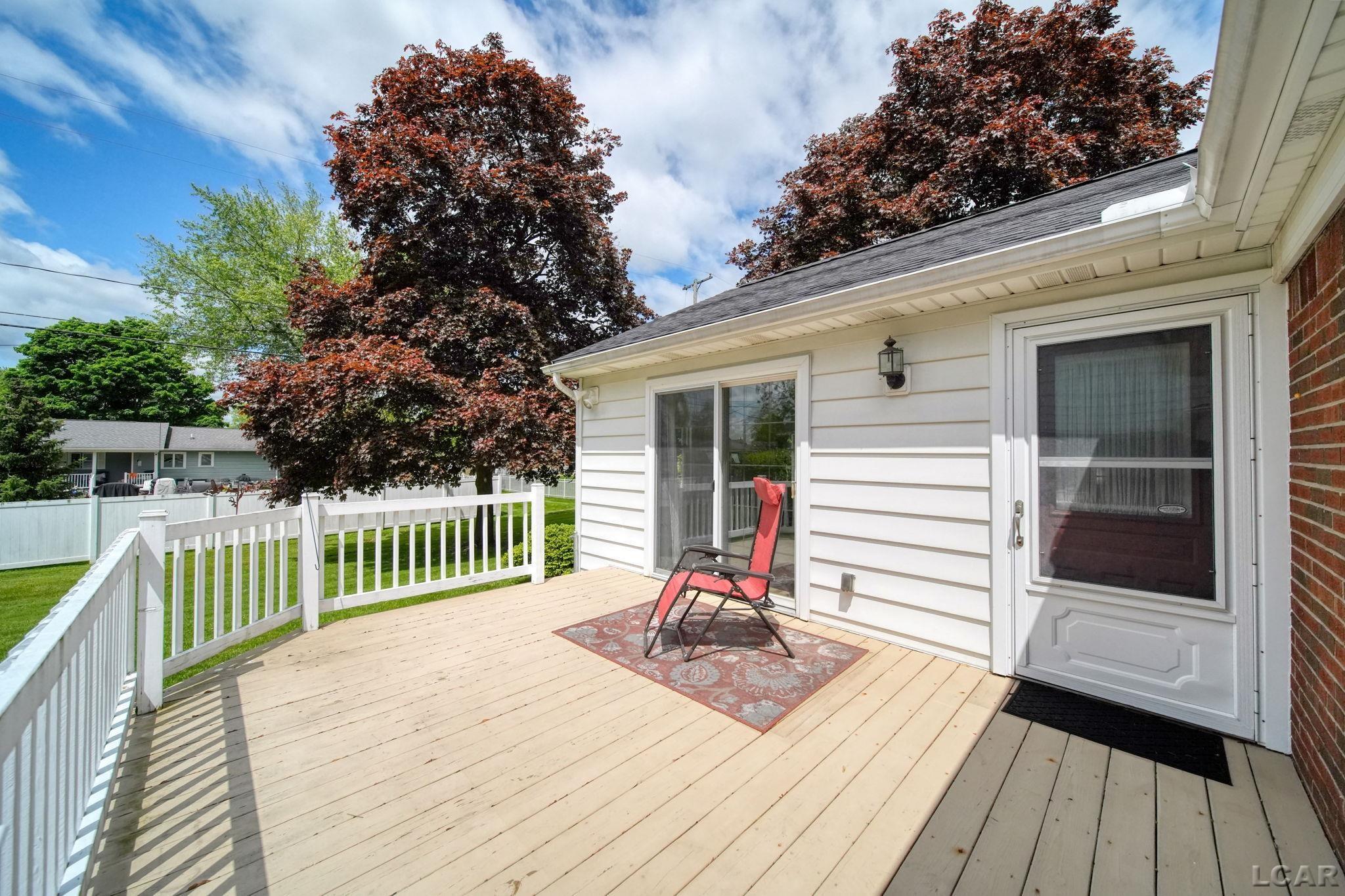 425 Oregon Road West Adrian, MI 49221 - Photo 11 of 56