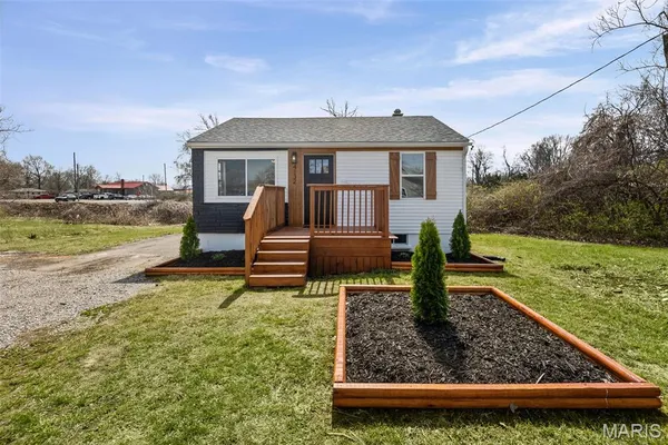 $99,900 | 4132 Pontoon Road, Granite City, IL 62040