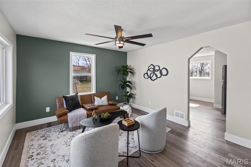 4132 Pontoon Road Granite City, IL 62040 - Photo 7 of 25