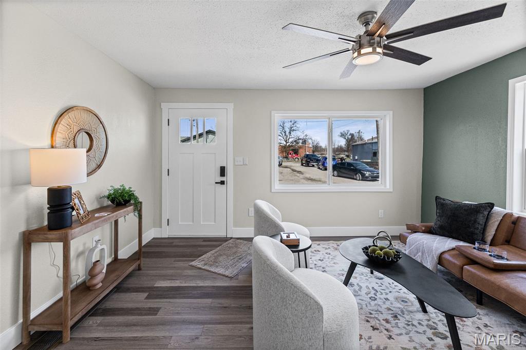 4132 Pontoon Road Granite City, IL 62040 - Photo 9 of 25