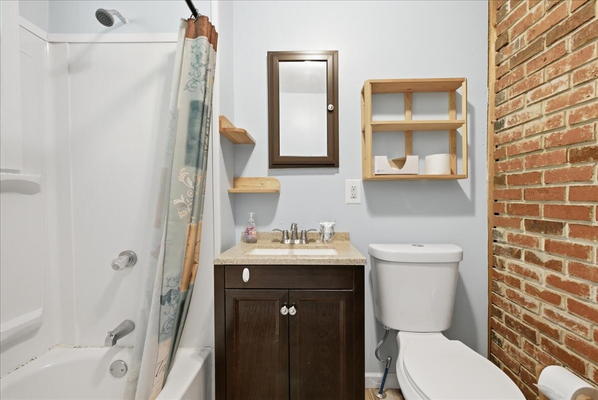 84 Old Greene Road Lewiston, ME 04240 - Photo 16 of 76 13-Bathroom 01