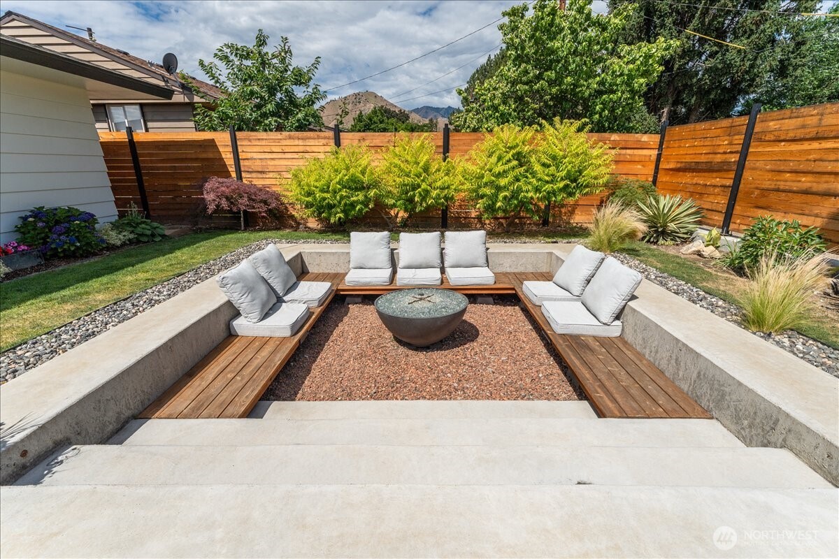 1112 Cedar Street Wenatchee, WA 98801 - Photo 33 of 40