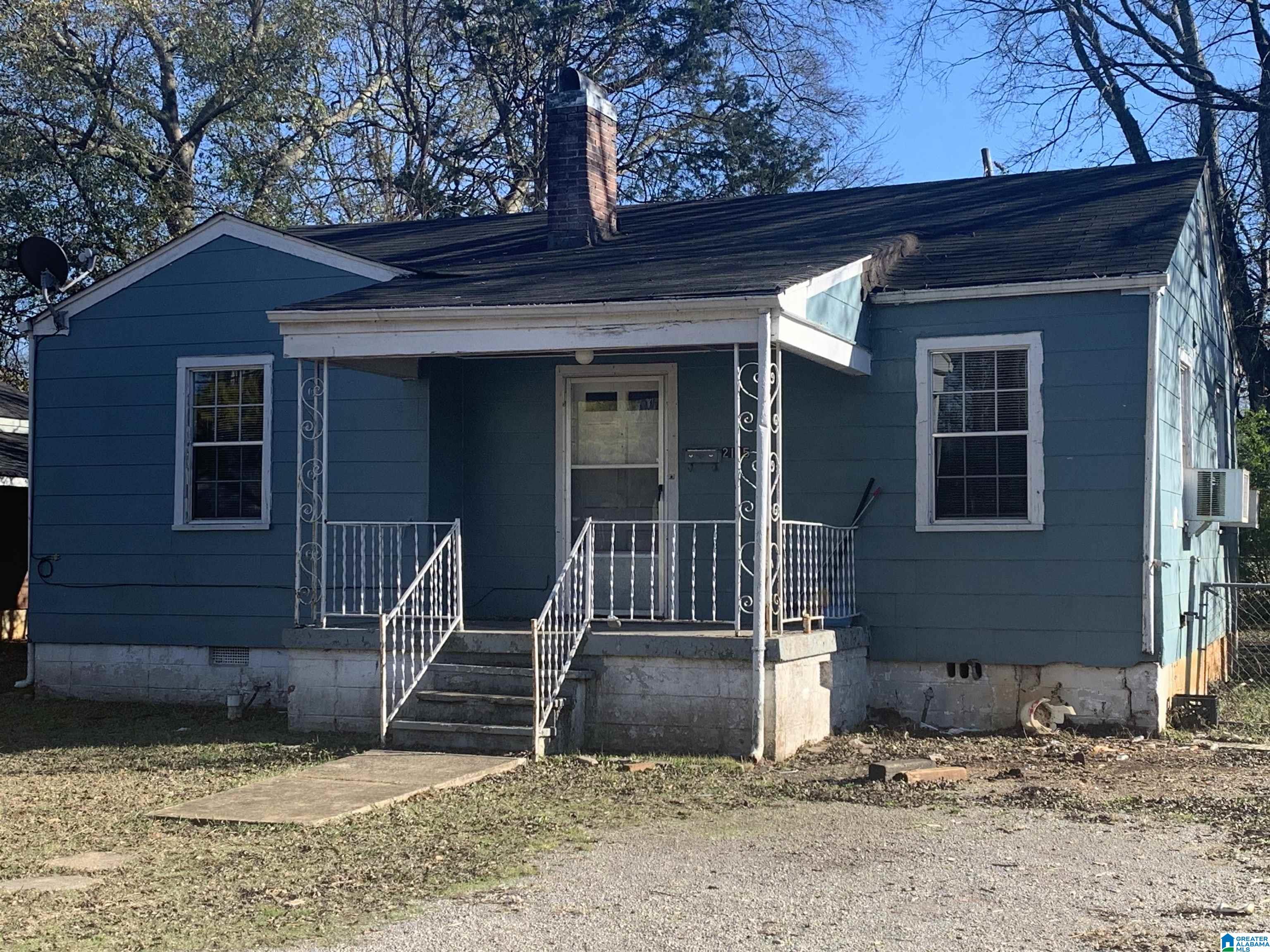 2115 Fulton Avenue Southwest Birmingham, AL 35211 - Photo 1 of 9