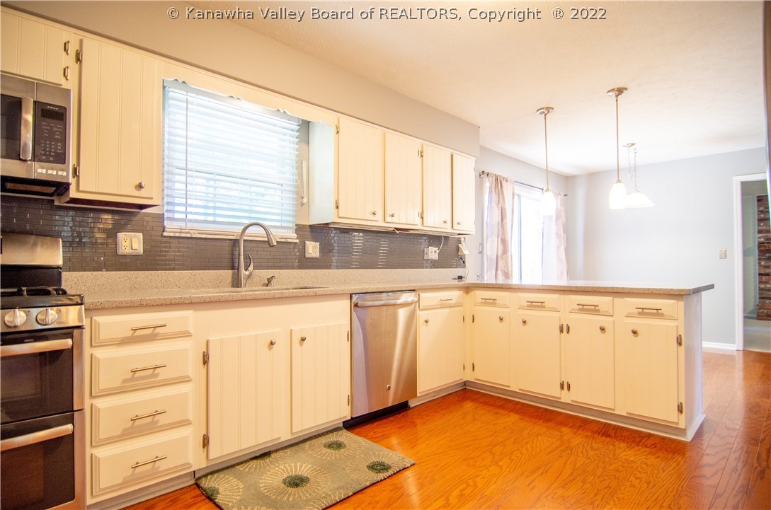 1801 Smith Road Charleston, WV 25314 - Photo 10 of 37 Gallery Image 10