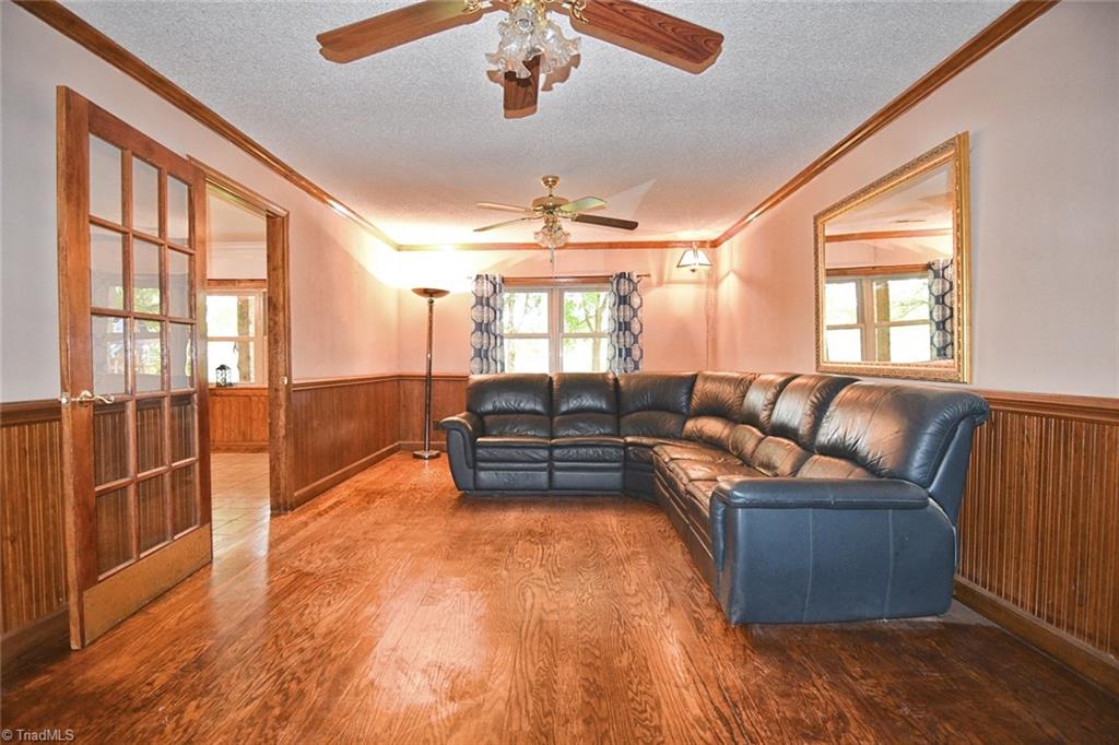 523 Pickett Road Lexington, NC 27295 - Photo 18 of 27 Gallery Image 18