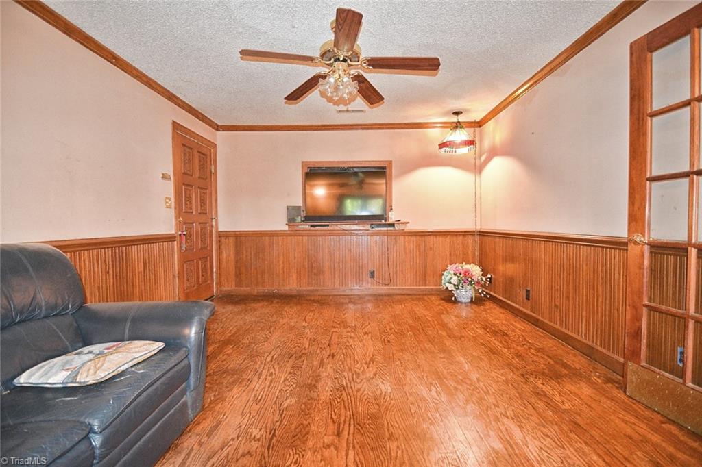 523 Pickett Road Lexington, NC 27295 - Photo 19 of 27 Gallery Image 19