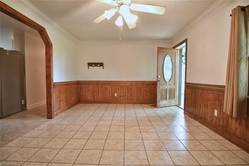 523 Pickett Road Lexington, NC 27295 - Photo 5 of 27 Gallery Image 5