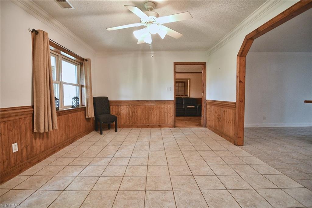 523 Pickett Road Lexington, NC 27295 - Photo 6 of 27 Gallery Image 6