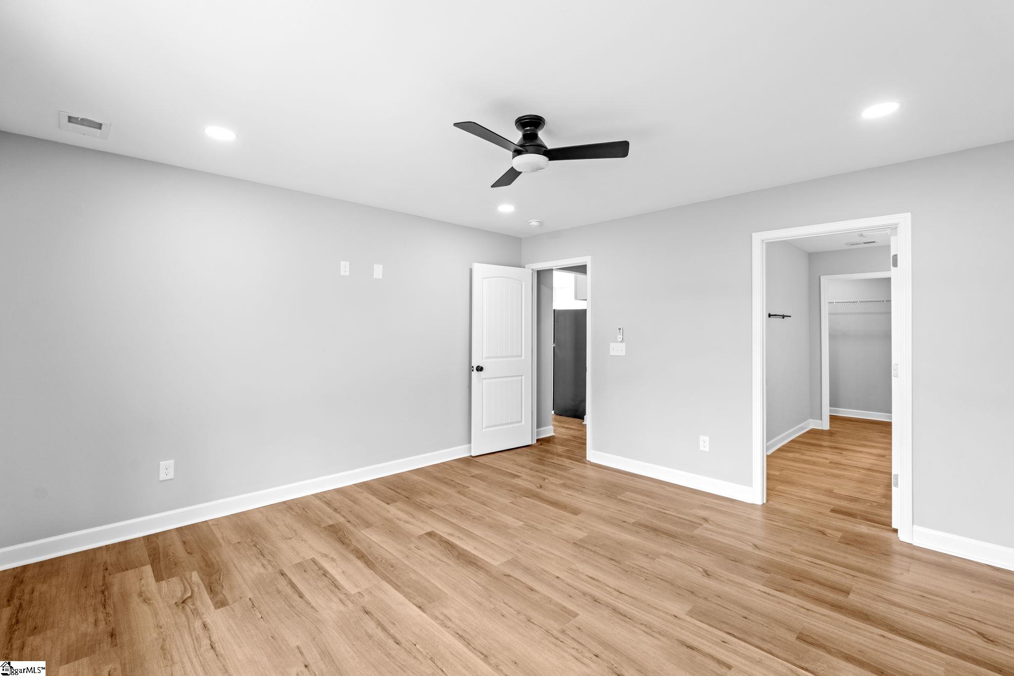 1863 Reid School Road Taylors, SC 29687 - Photo 15 of 25