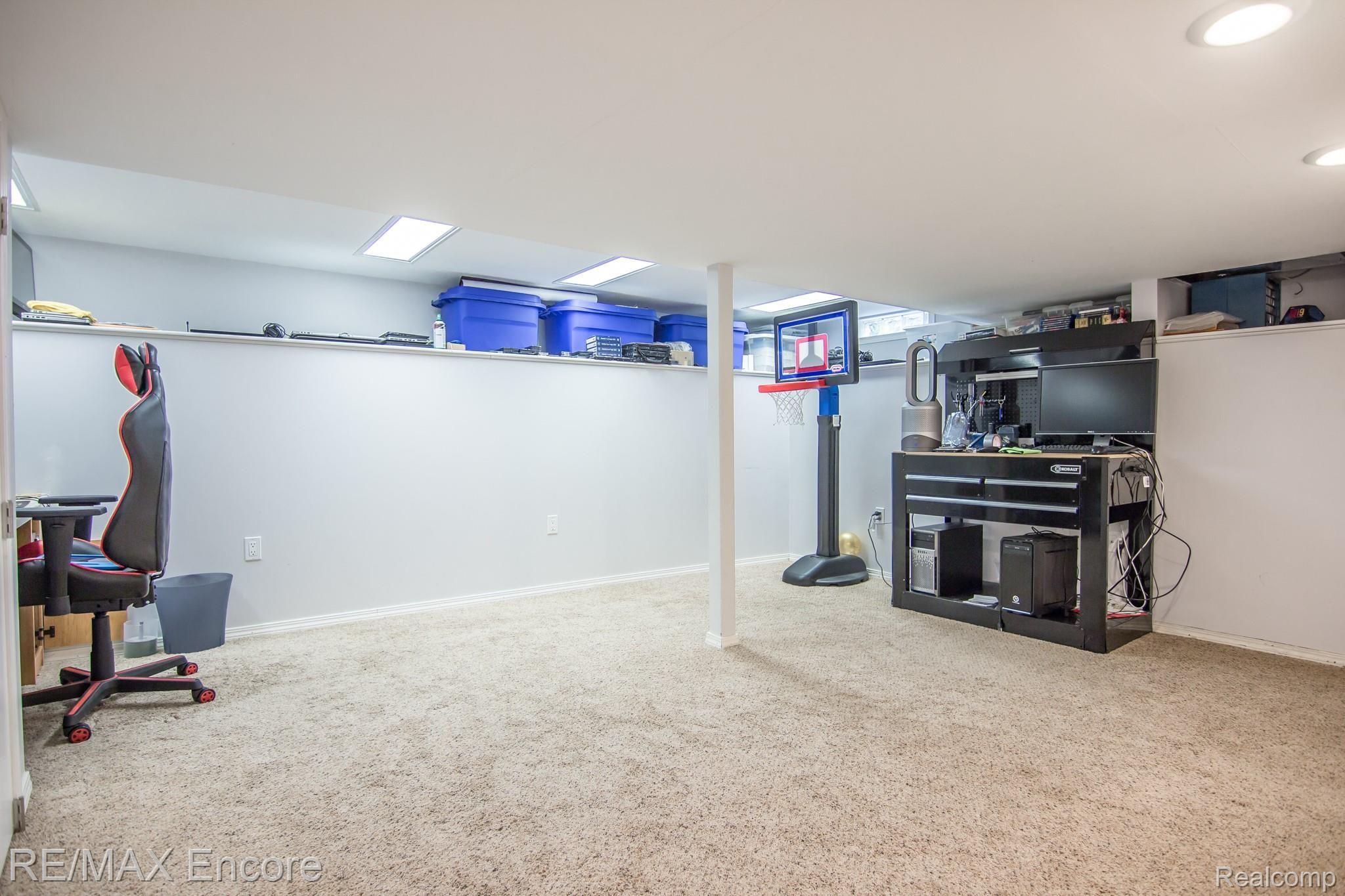 6015 Waldon Road Clarkston, MI 48346 - Photo 21 of 28 Finished Basement View 3