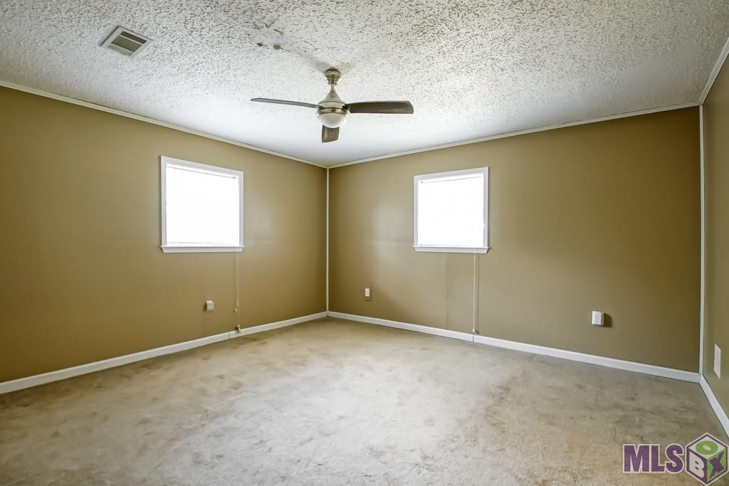 33805 Walker Road North Walker, LA 70785 - Photo 16 of 34 Gallery Image 16